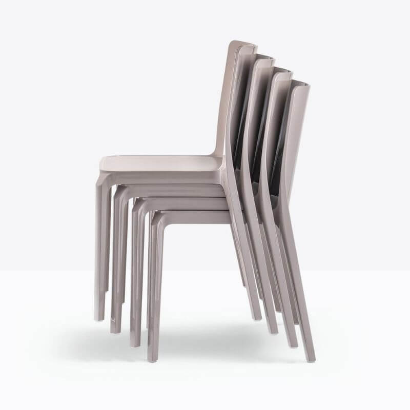 Sedia Blitz pedrali 640 Impilata